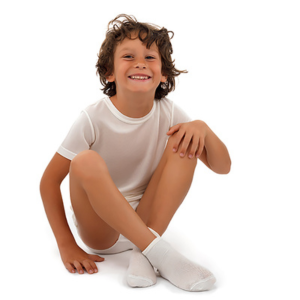 Kid wearing Dermasilk